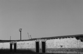Reportage photo noir et blanc sur un camp de concentration au Chili